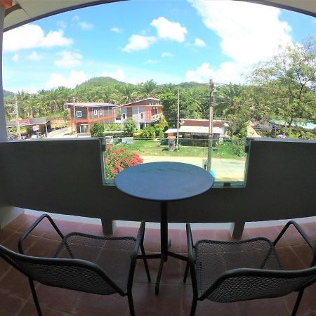 Lanta Friendly House Hotel Koh Lanta Exterior photo