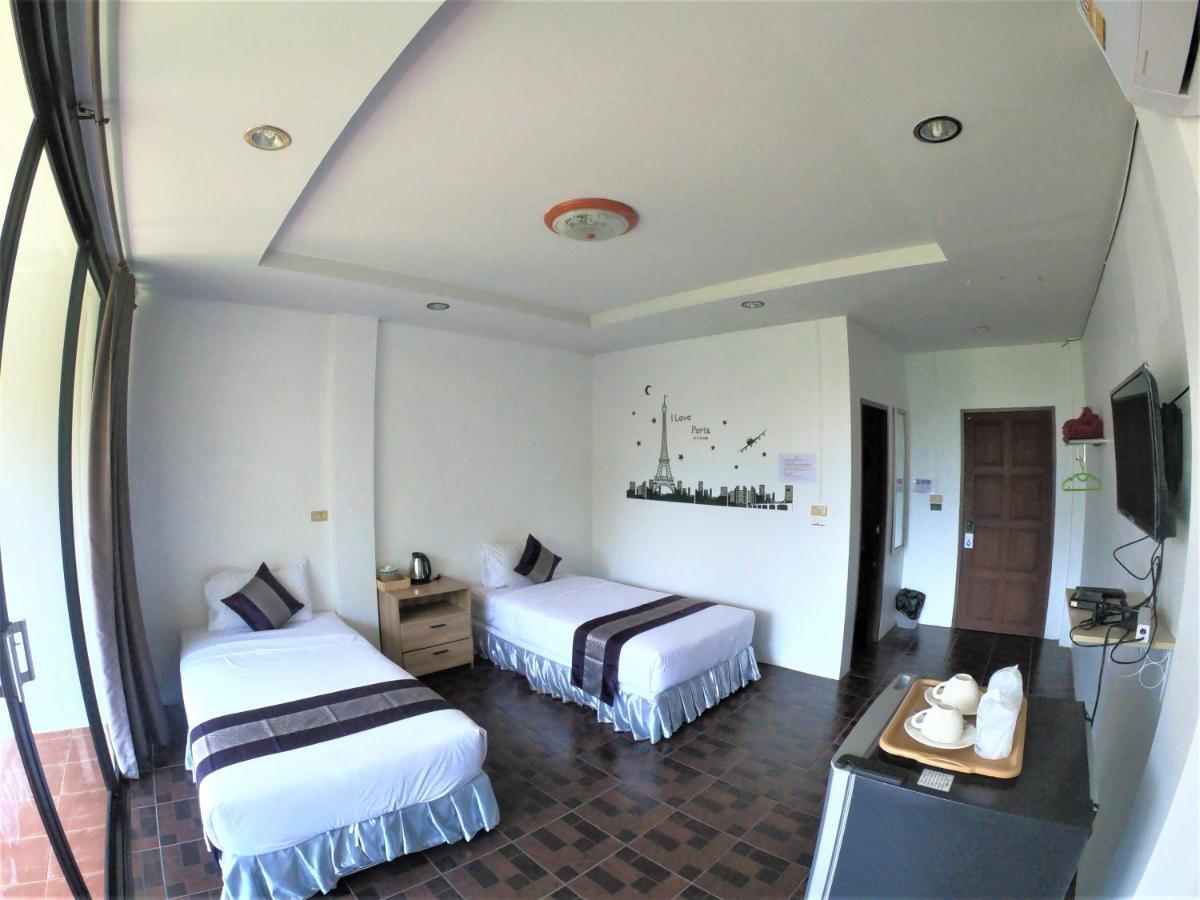 Lanta Friendly House Hotel Koh Lanta Exterior photo